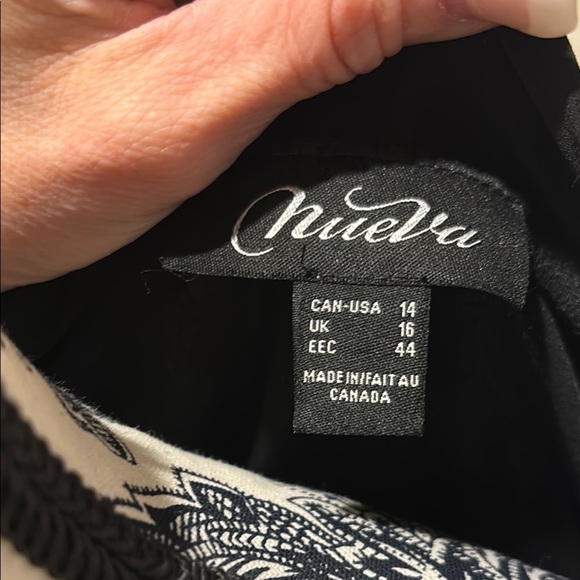 Neuva Women’s Cropped shrug 3/4 sleeve black small - Picture 2 of 4